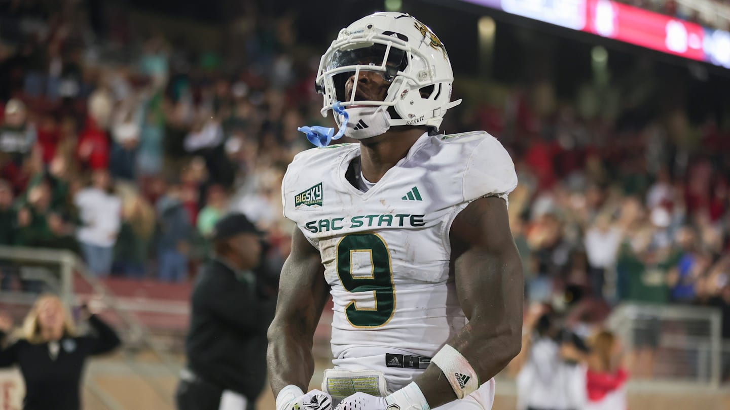 College football program offering $15 million to join new conference