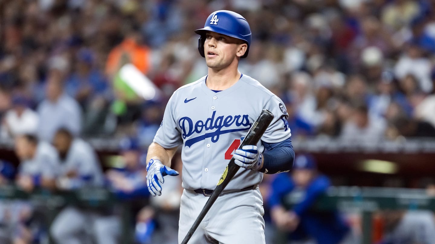Los Angeles Dodgers Unable to Keep Ben Rortvedt in Organization
