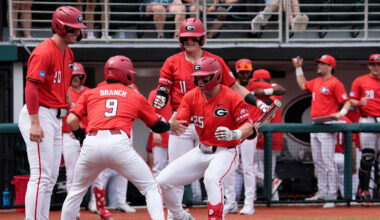 Live Updates - Georgia Baseball VS Oakland, Game One