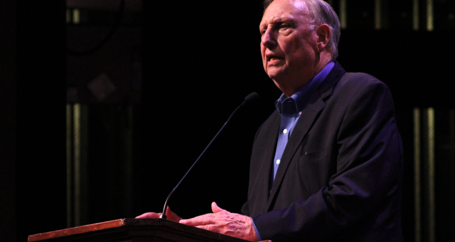 Dan Walters Covers California History, Politics, Challenges in Santa Barbara Talk | Local News