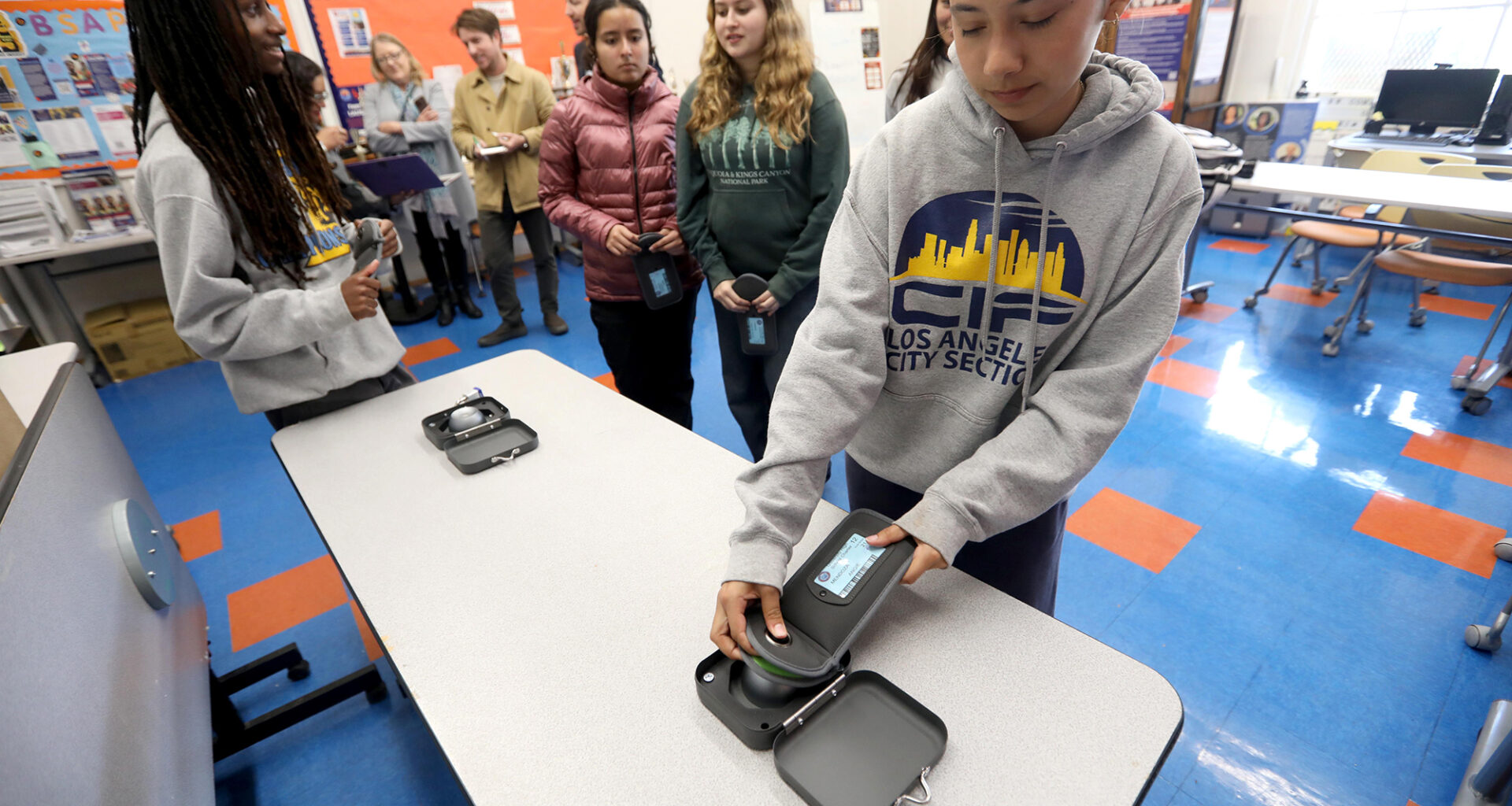 Schools banning phones make students want them more