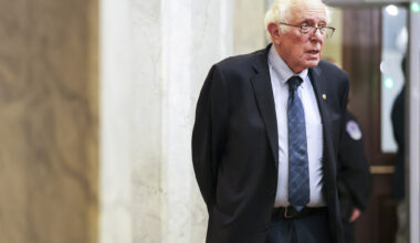 Bernie Sanders rallies for California billionaire tax