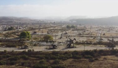 California lawmakers push bill to make oil and gas companies pay for climate-driven disasters