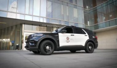 Stolen gun, 1 pound of methamphetamine seized in North Hollywood – NBC Los Angeles