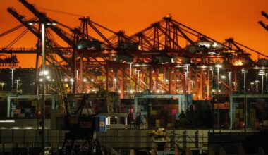 Trump and tariff refunds - Bloomberg