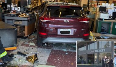 7 injured after driver plows into checkout area at California grocery store