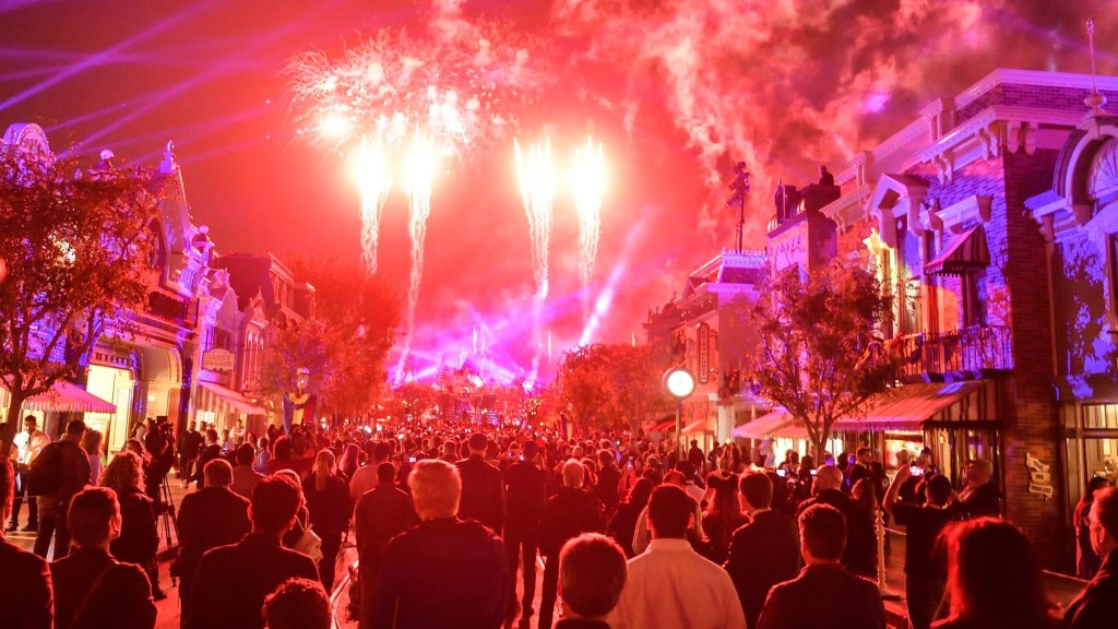 After imposing illegal Fourth of July fireworks fees of up to $300K, Stanton settles for much smaller amount – Orange County Register