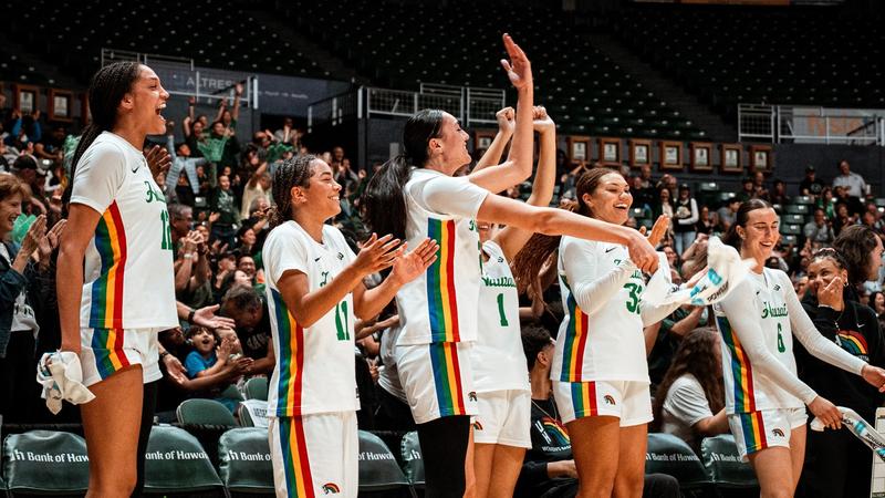 Women’s Basketball Rolls Past Long Beach State In Beeman’s Big Bash