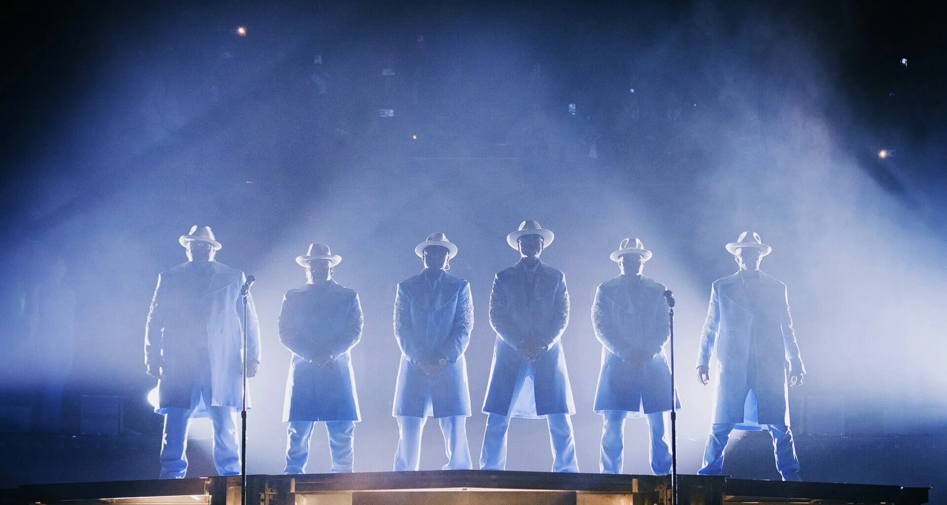 NE1 riannachloe Oakland