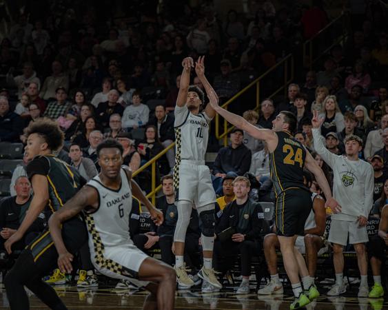 Men's Basketball Set for Cleveland State