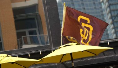 Agreement by Padre owner's widow, brothers ends part of legal battle