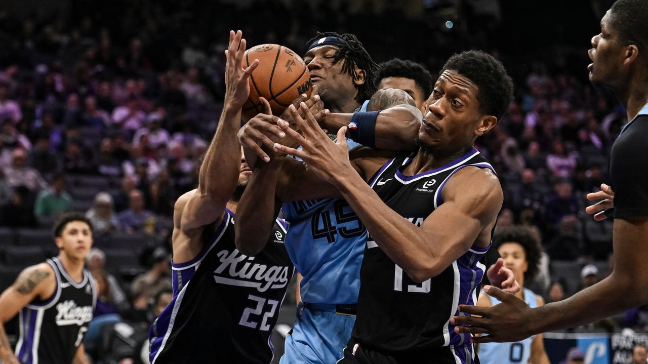 Grizzlies beat Sacramento 129-125, send Kings to their season-worst 10th straight loss