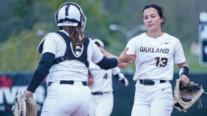Softball Opens Season With Action Packed Slate at DePaul Dome Tournament
