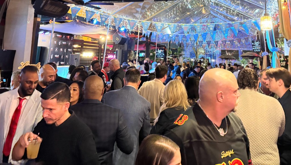 NFL alumni attend downtown San Jose benefit