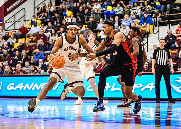 No. 6 Men’s Basketball Erupts for 115 in Statement Win Over California (Pa.)