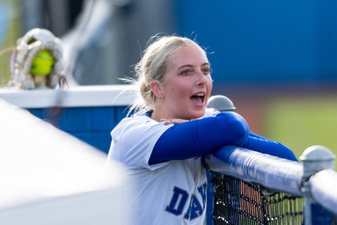 Drake Ends Rosemont Dome Tournament With 3-1 Win Over Oakland