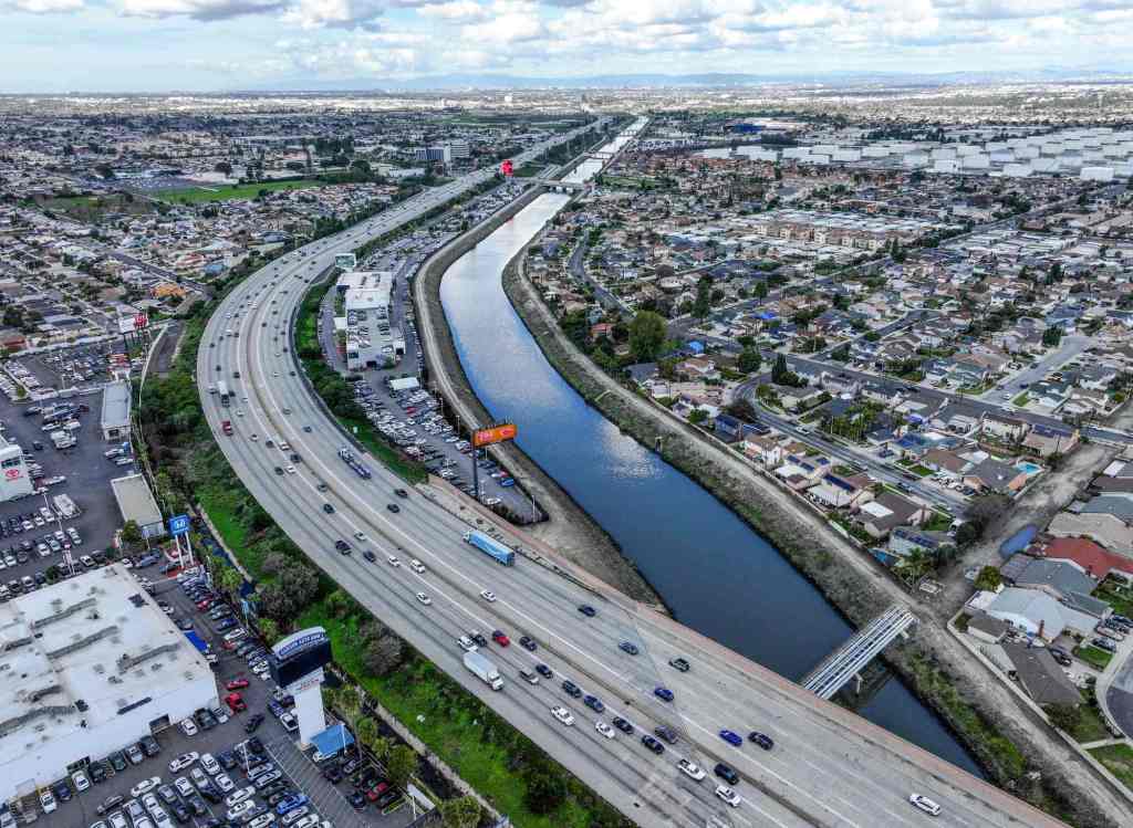 Carson residents awarded $8.8 million over Dominguez Channel stench – Whittier Daily News