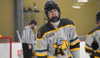 No. 3 Oakland Skates Past MD3 Hockey