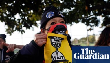 San Francisco teachers begin first strike in nearly 50 years | San Francisco