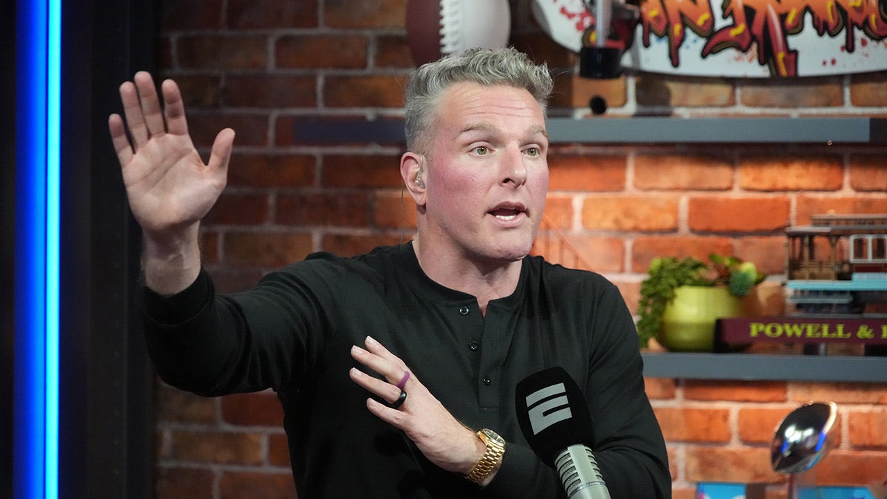 Pat McAfee: San Francisco was not the 's--thole' he expected