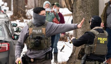 California effort to unmask ICE agents stopped by federal judge