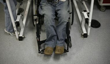 California lawmaker wants it easier for disabled veterans to get parking perks