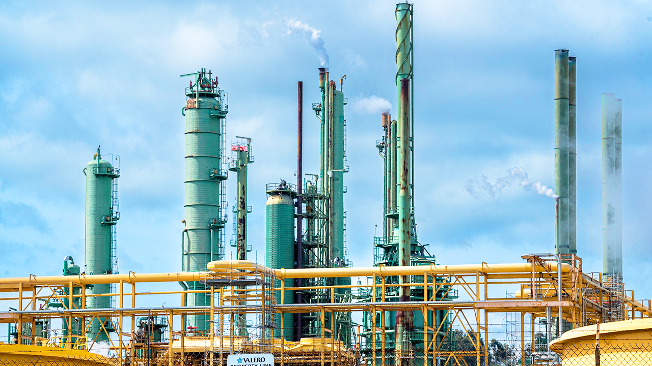 California refinery closure threatens to drive even higher gas prices