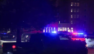 Teen in custody after stabbing near Oakland University, second suspect still at large