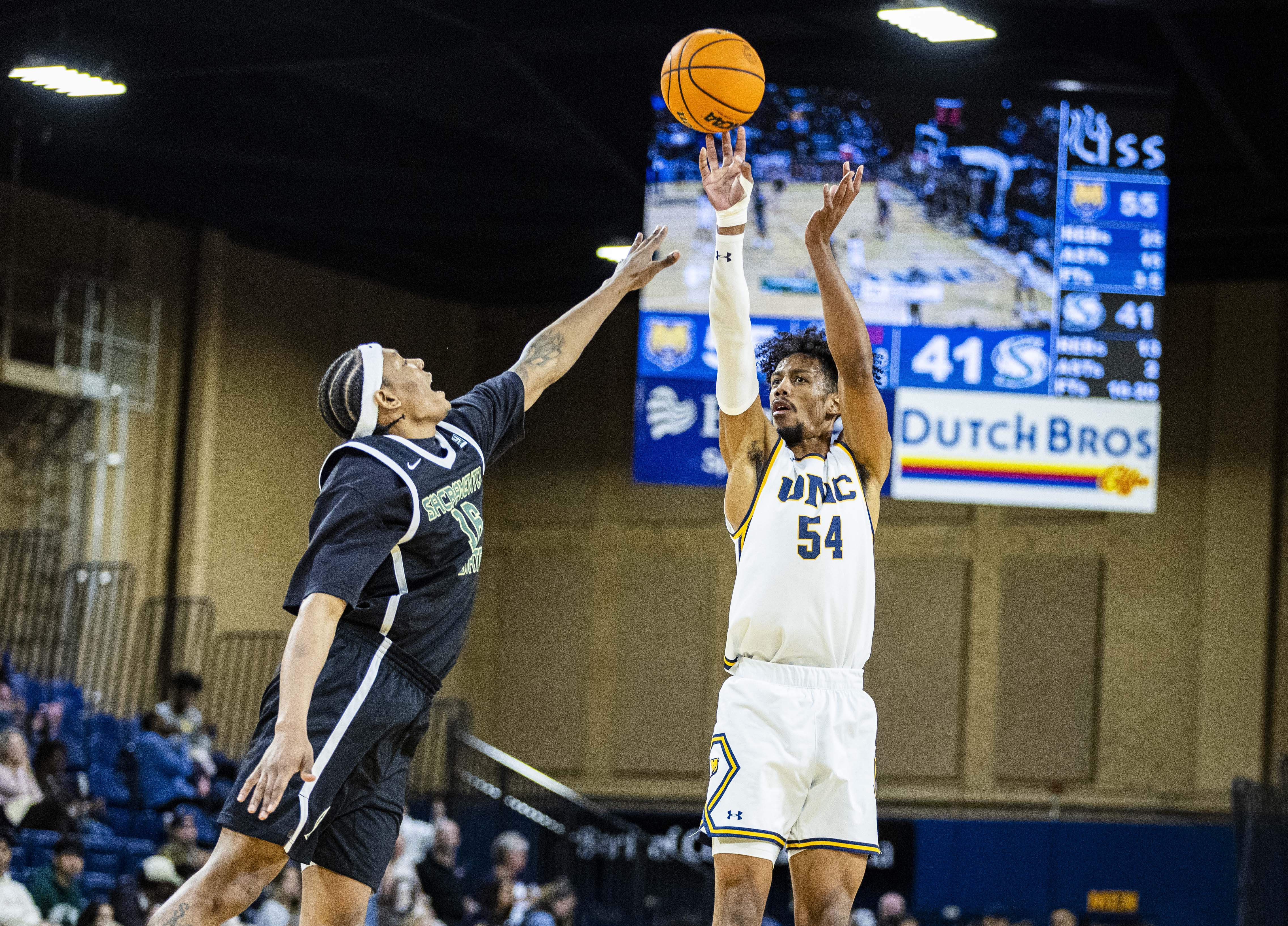 Northern Colorado Bears forward Ibu Yamazaki (54) puts up a...