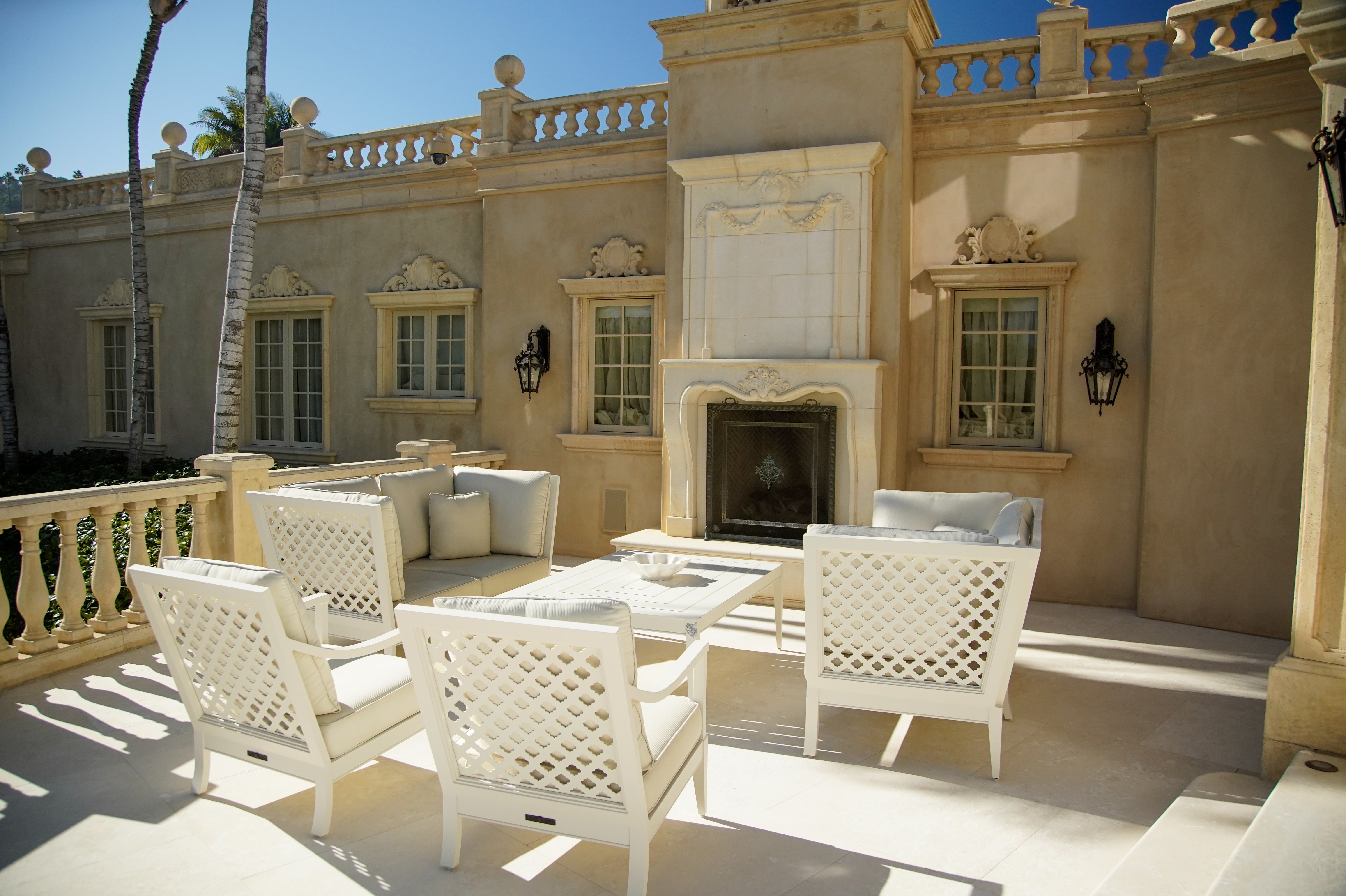 Sitting area near the pool of the Sand Castle mansion...