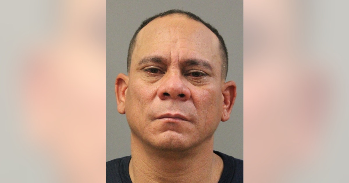 Suspect in deadly Chicago stabbing arrested in California, police say