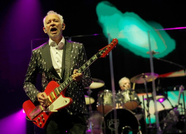 SAN FRANCISCO, CALIFORNIA - SEPTEMBER 26: Guitarist Phil Manzanera performs with Roxy Music at the Chase Center in San Francisco, Calif., on Monday, Sept. 26, 2022. (Jane Tyska/Bay Area News Group)