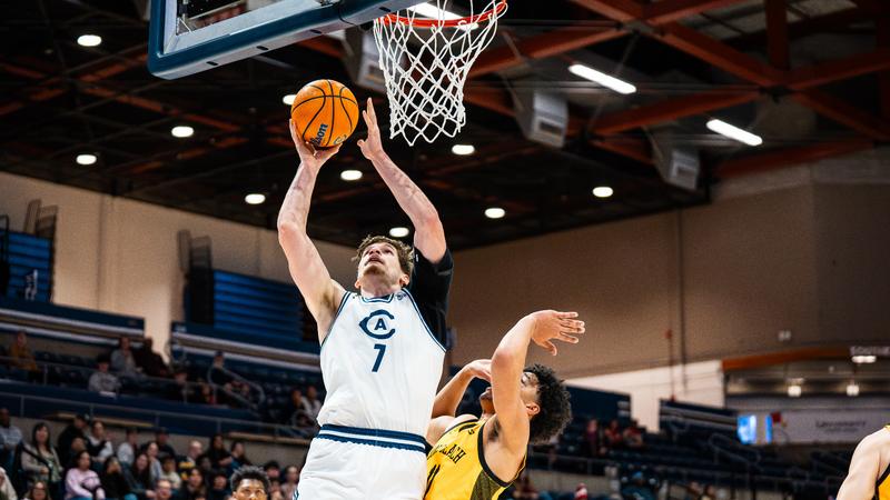 Aggies Go Wire-to-Wire, Stifle Long Beach State in 71-54 Rout