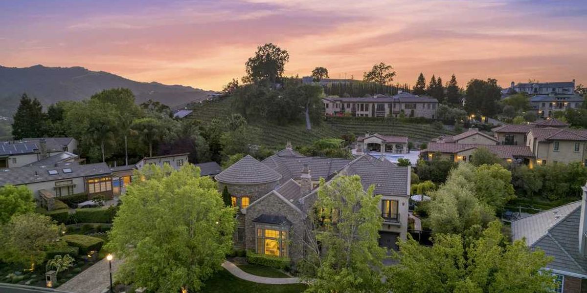 For a new East Bay home, see realtor Rebecca Burns.