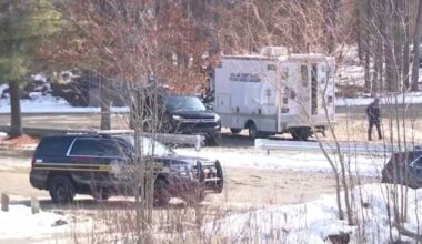Teens describe scene after body found near Oakland County lake