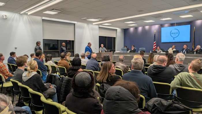 Planning commission tables decision on Bloomfield Hollows project in Oakland County