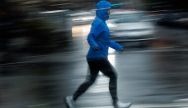 Next storm to include lightning, snow