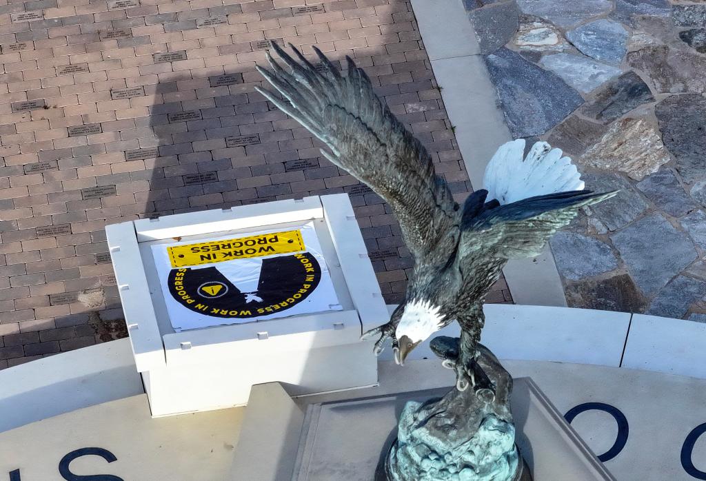 Tustin faces replacing $40,000 in stolen veterans plaque, Orange and Huntington Beach had thefts, too – Orange County Register