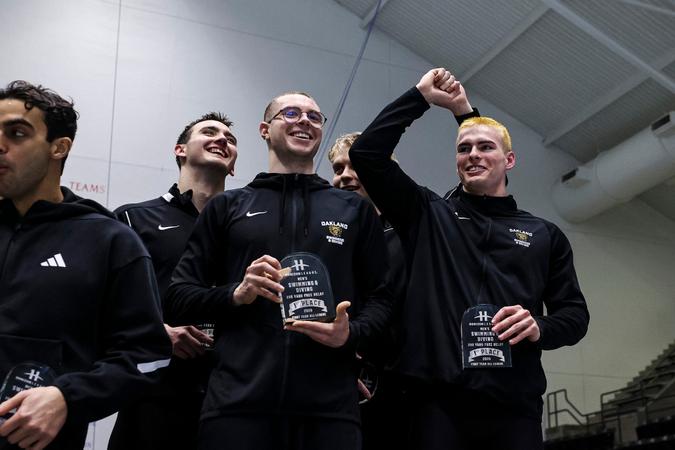 Oakland Women Extend Lead, Men Set Relay Record on Day Two