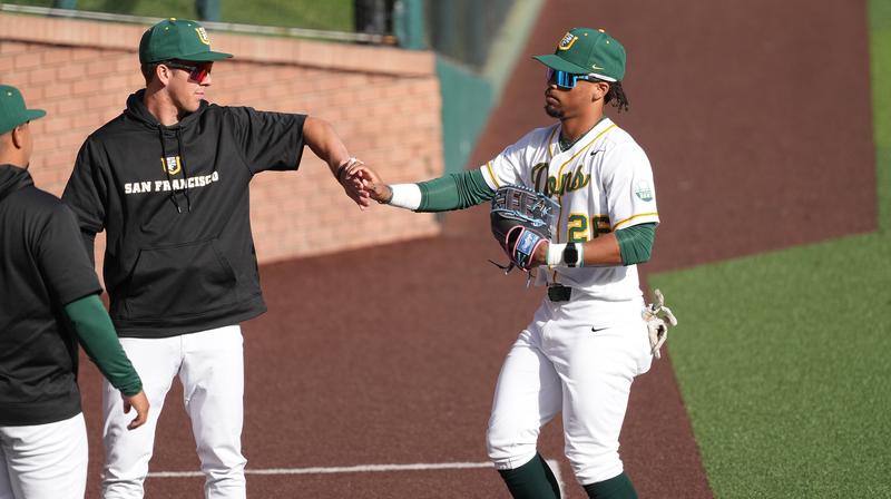 Aggies Edge Dons in First Midweek Contest