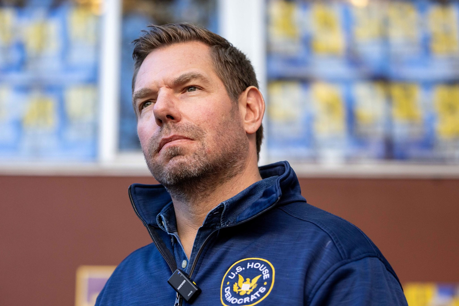 Democrats need to stop aura farming and start fixing our broken education funding