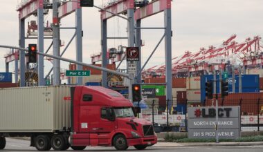 Ports of Los Angeles, Long Beach respond to Supreme Court ruling against Trump's tariffs