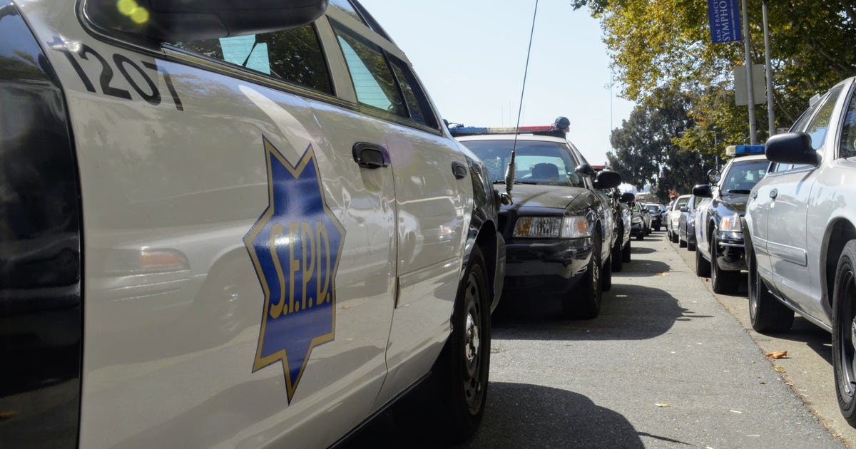 San Francisco police pursuit ends in injury crash