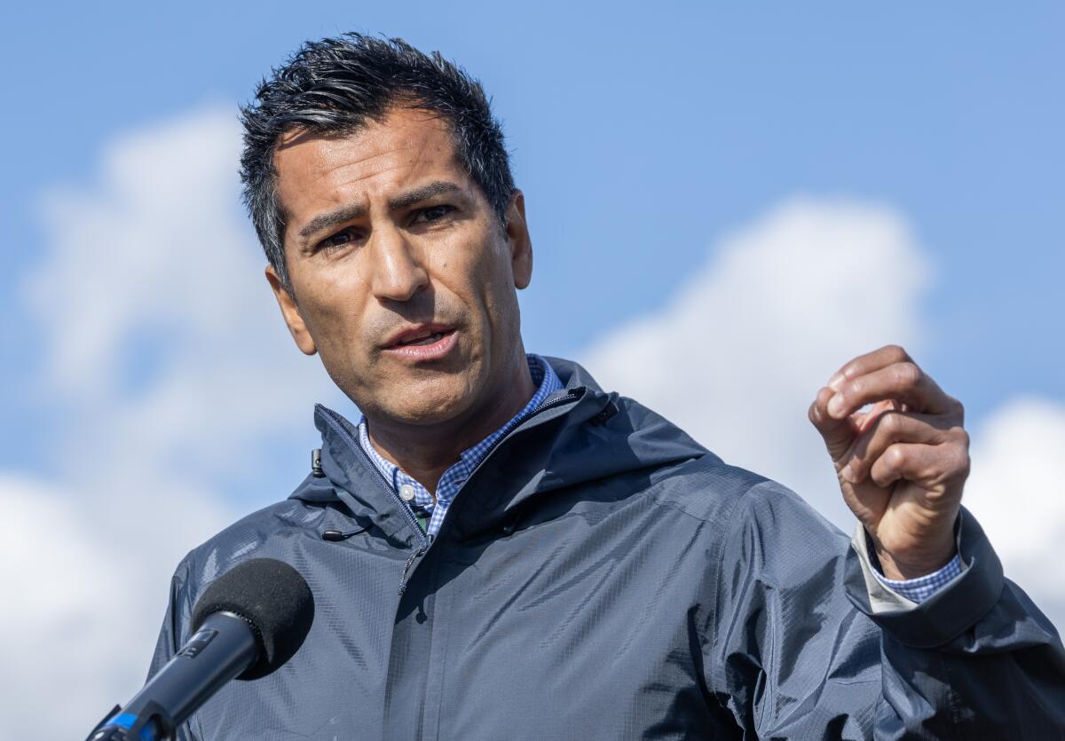 Assembly Speaker Robert Rivas