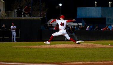 Waves rally late to slip past Bulldogs, 2–1