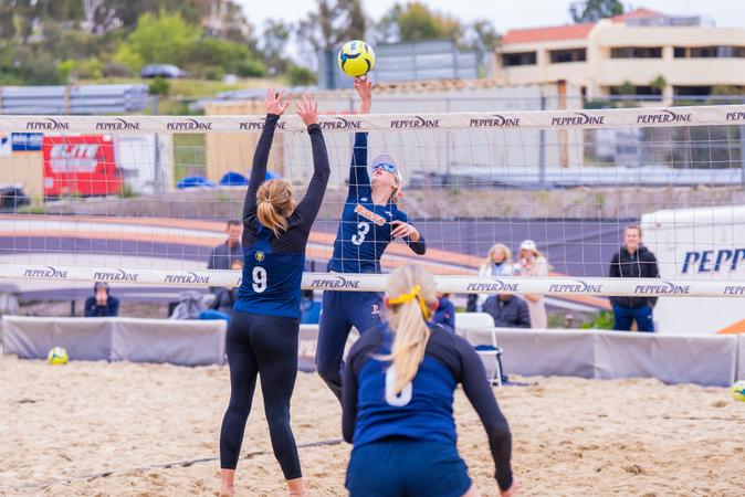 Beach Volleyball Completes Pepperdine Challenge