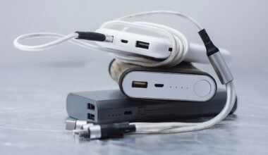 Portable charger explodes in bed, leaves woman with chemical burns