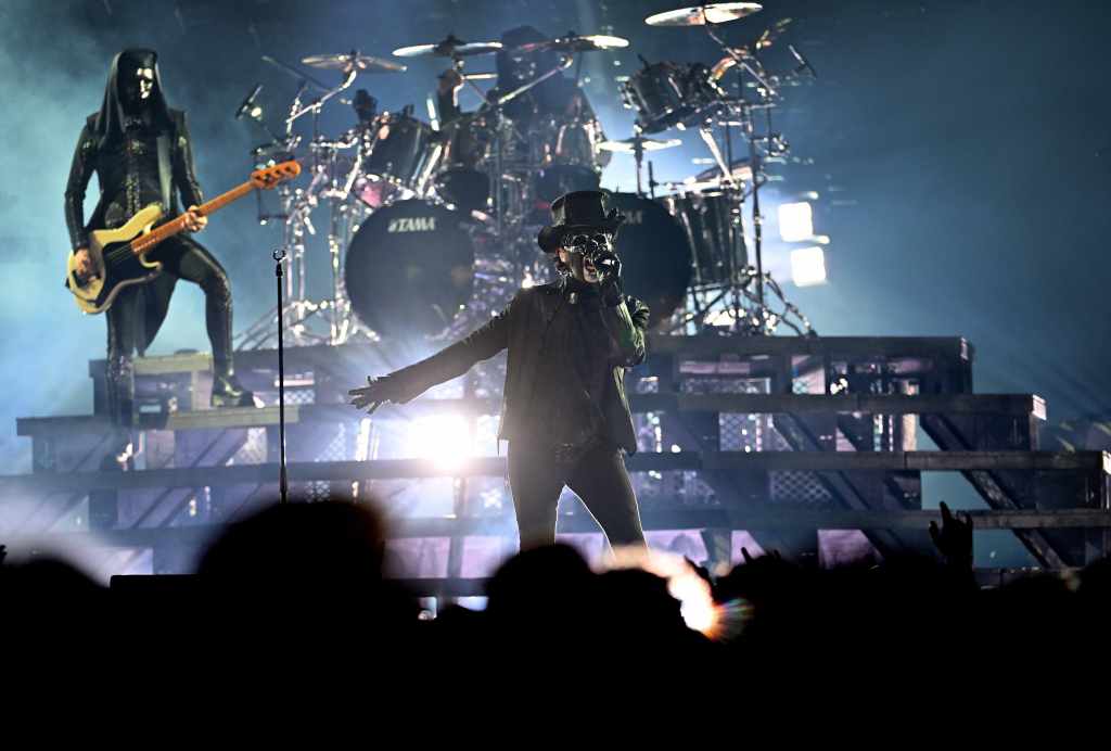 Ghost’s shock rock descends upon Anaheim’s Honda Center – Orange County Register