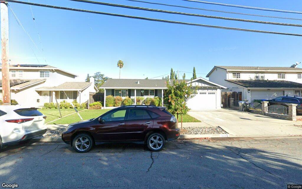 Downing Ave. 2333 - Google Street View