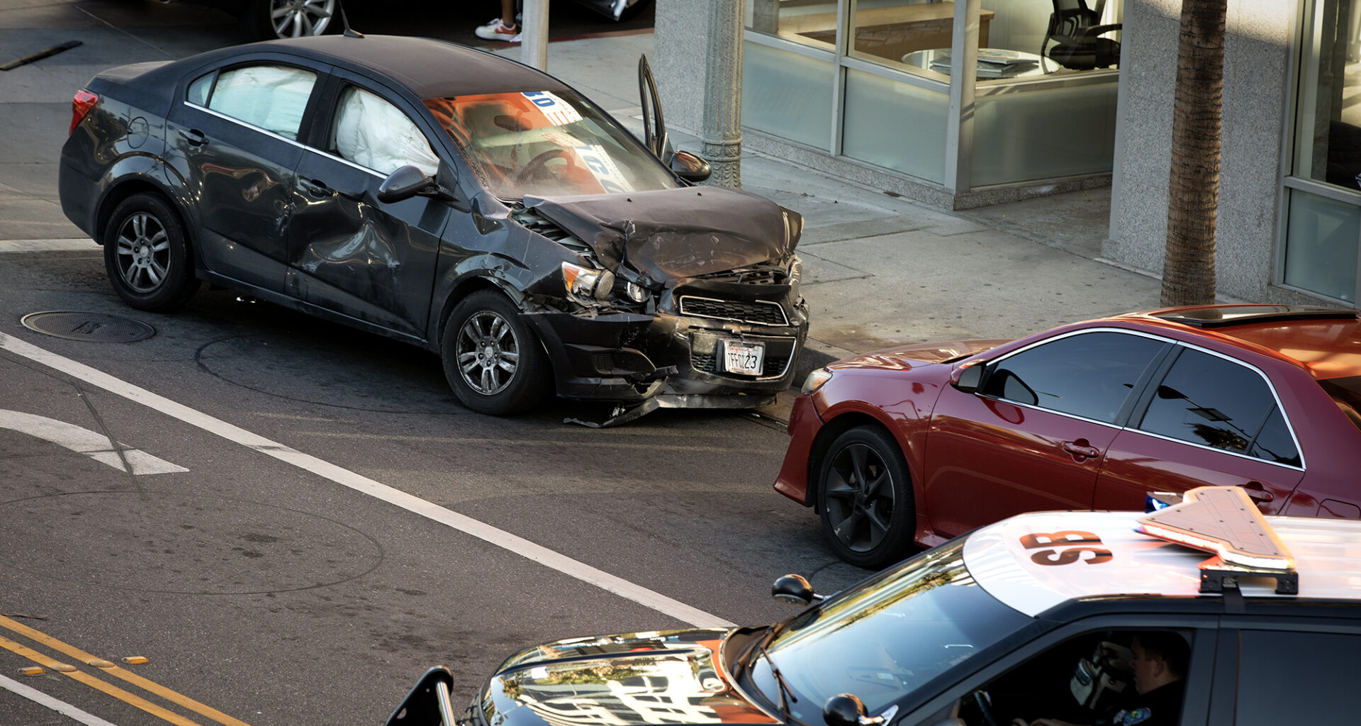 Uber fighting lawyers, doctors to California ballot box